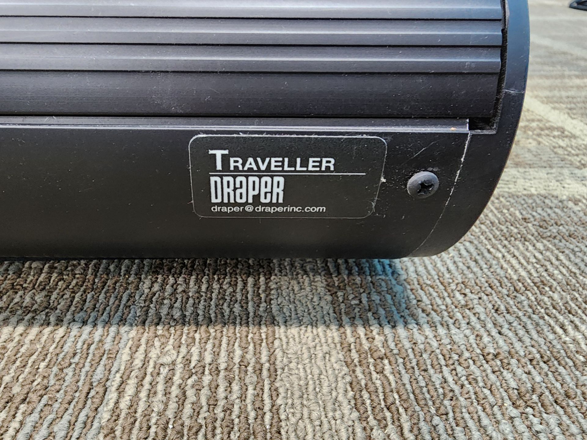 Draper Traveller Portable Projector Screen, Max Image 60" High x 80" Wide, Includes Upright - Bild 5 aus 5