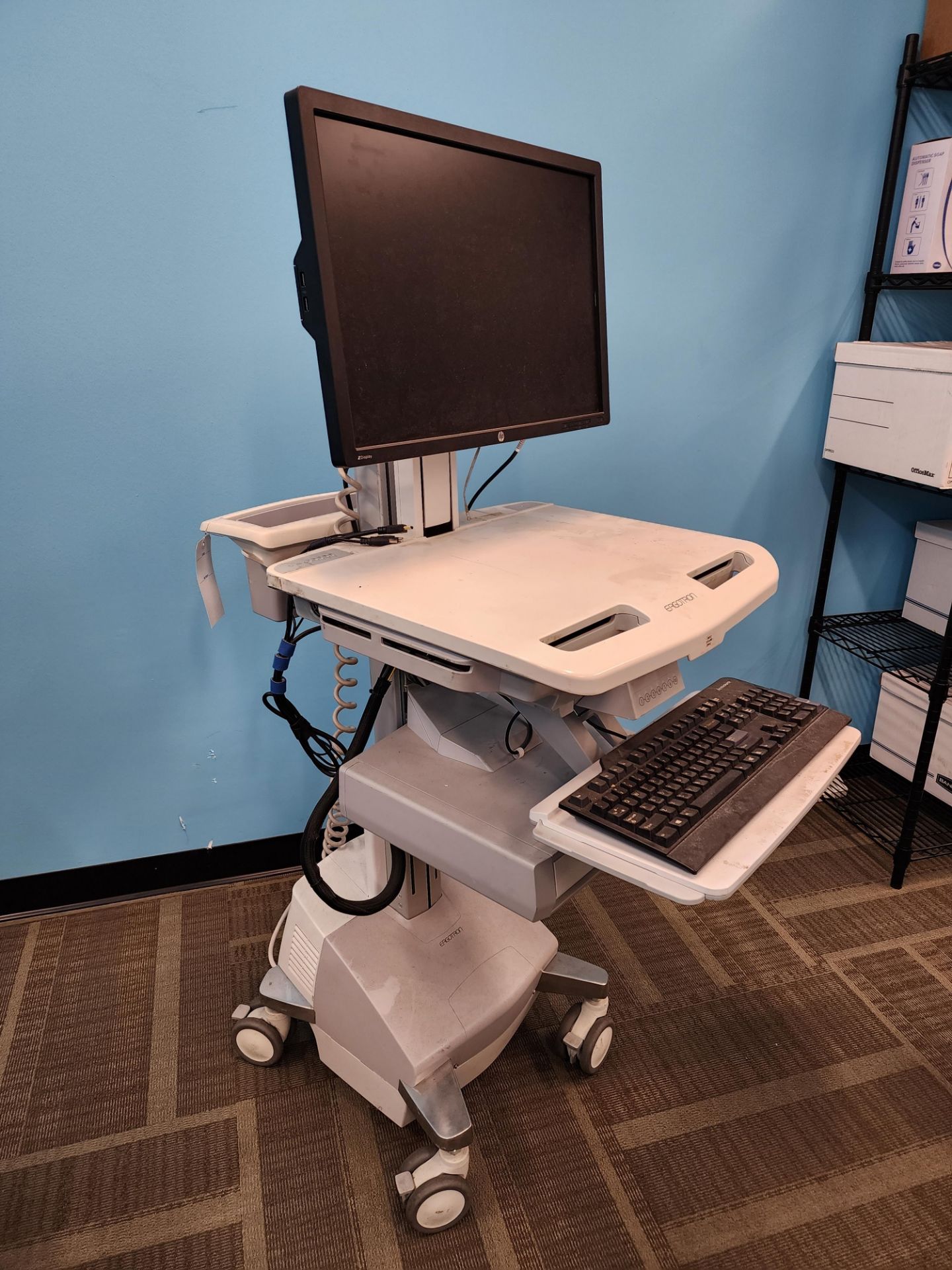 ErgoTron Model SV42-3311-1 "StyleView" Medical Cart w/LCD Mount & HP Monitor, SLA Powered, 1 - Image 6 of 10