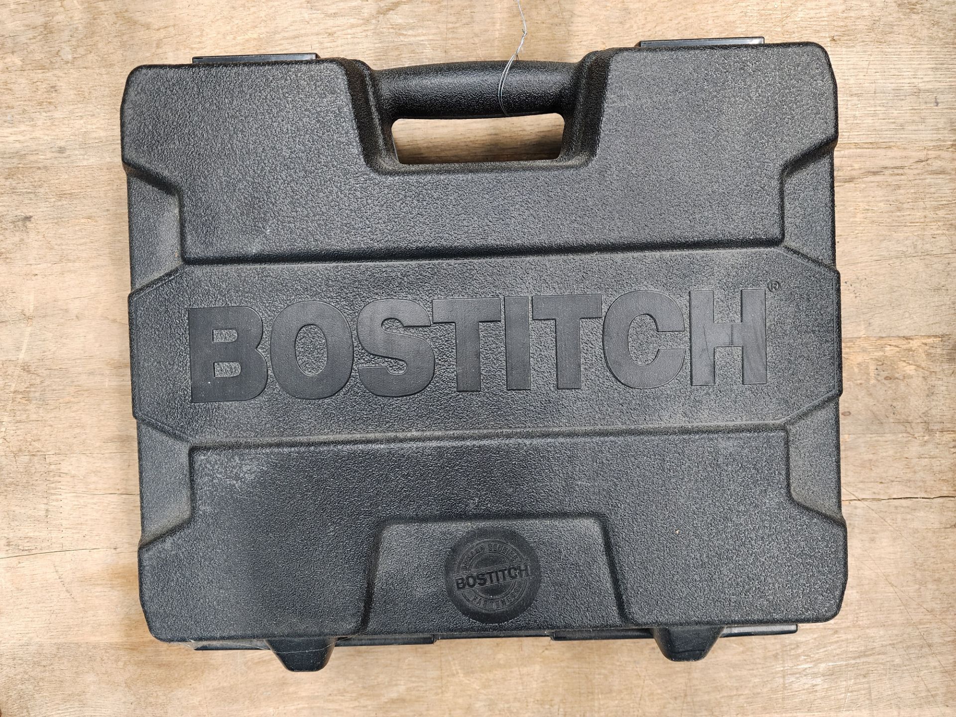Bostitch Model BT200 Industrial Brad Nailer w/Porter Cable 18 Ga. 2" Brad Nails & Hard - Image 6 of 6