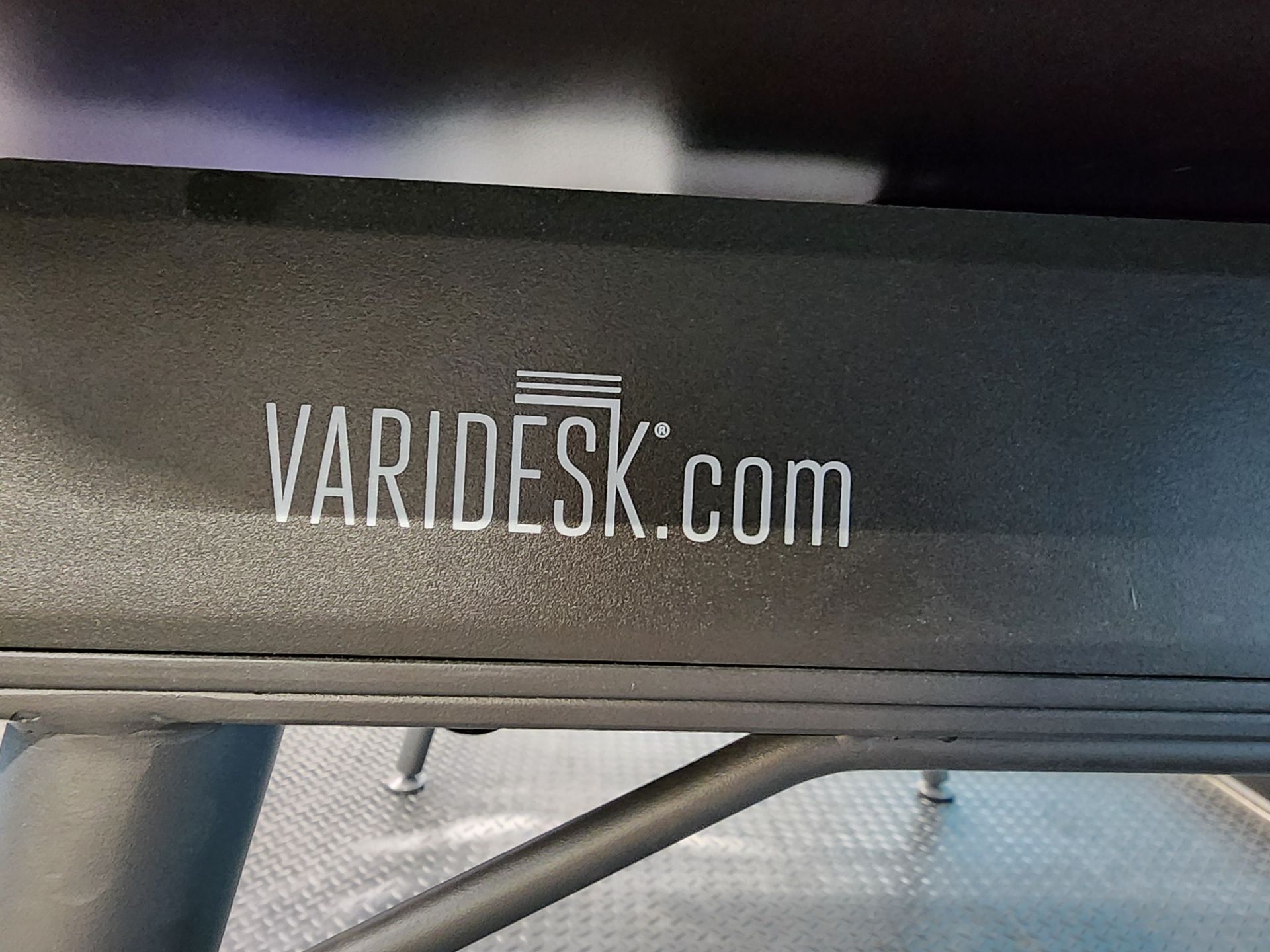 VariDesk Model ProDesk 60 Sit/Stand Desk, Manual Adjustment - Image 7 of 11