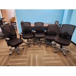 Lot of (5) Rolling Office Chairs: (3) With Arms & (2) Without Arms