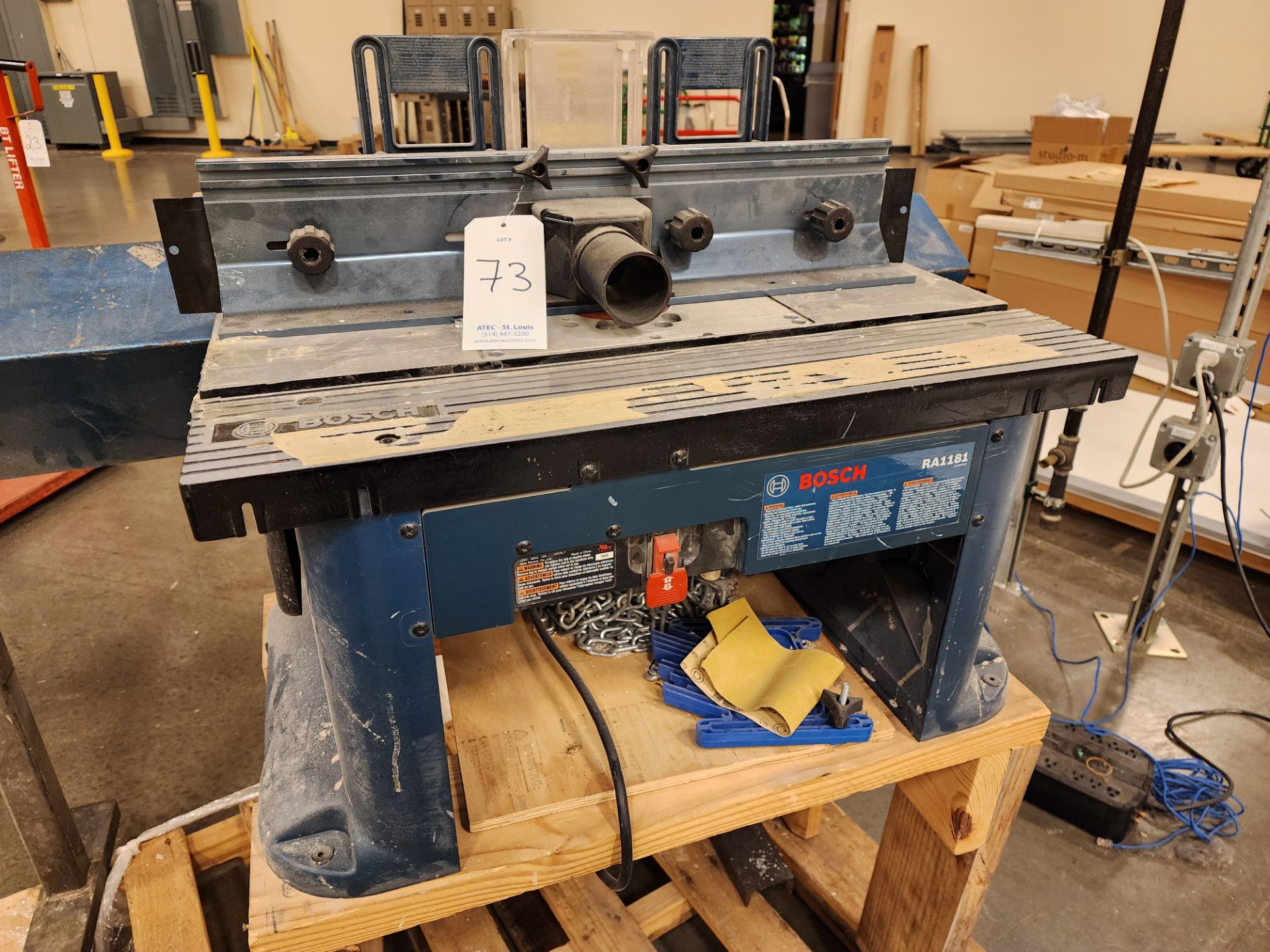 Bosch Model RA1181 Router Table (No Router)