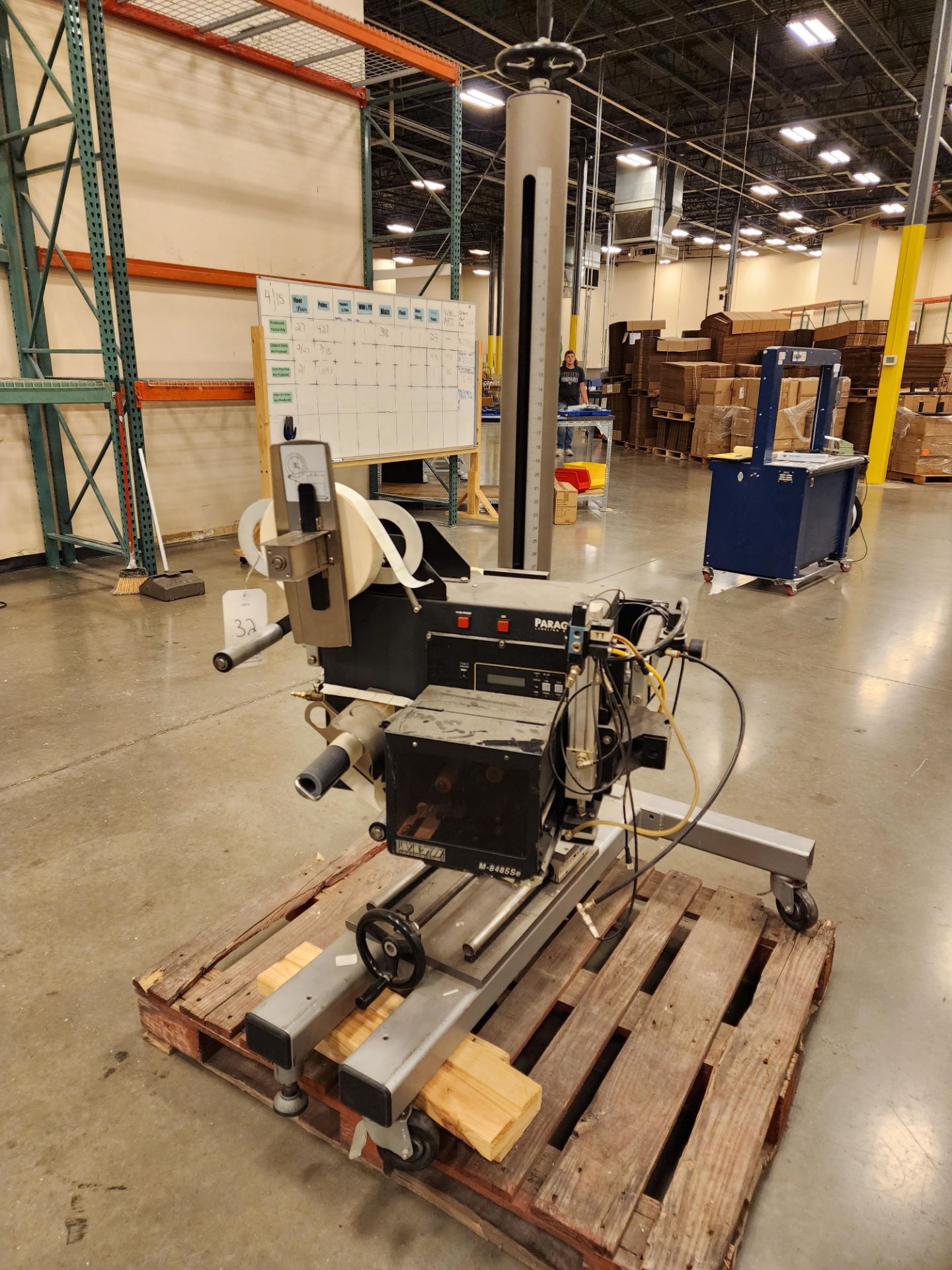 Stream Feeder Friction Feeder w/Dorner Conveyor & Paragon Labeling System - Image 16 of 18