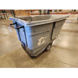 Rubbermaid Trash Cart