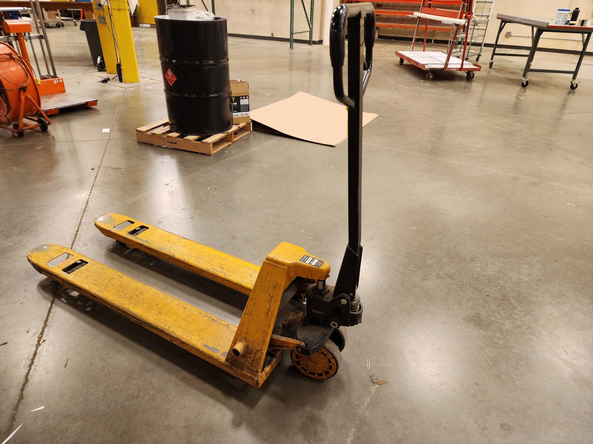 E-Z-V Pallet Jack, 5,500 Lb Capacity - Image 2 of 3