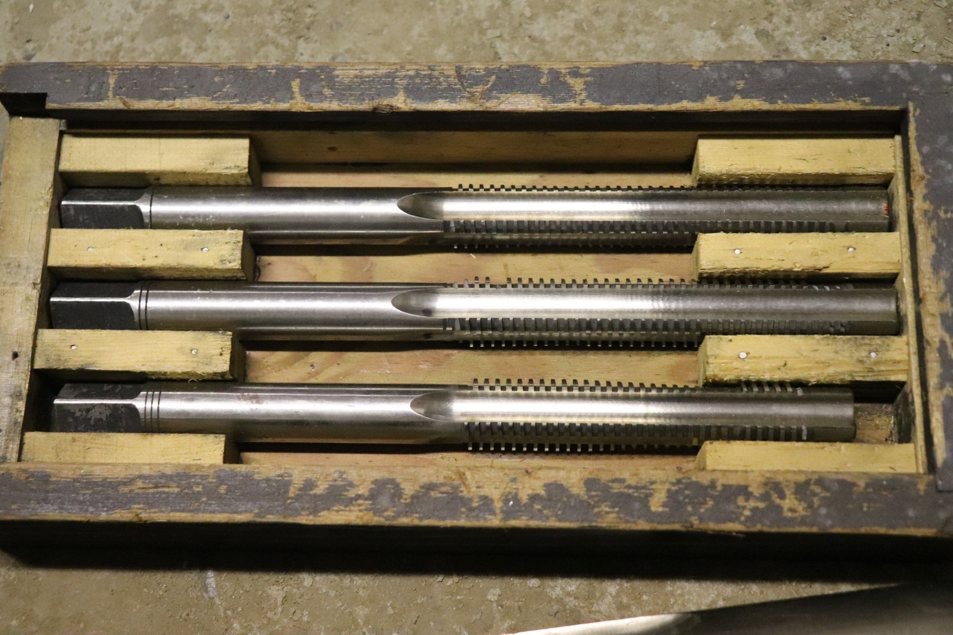 Set of three trapezoidal head taps: one 1/8-6 square and two 2¾"-3 Acme finish bores - Image 2 of 6