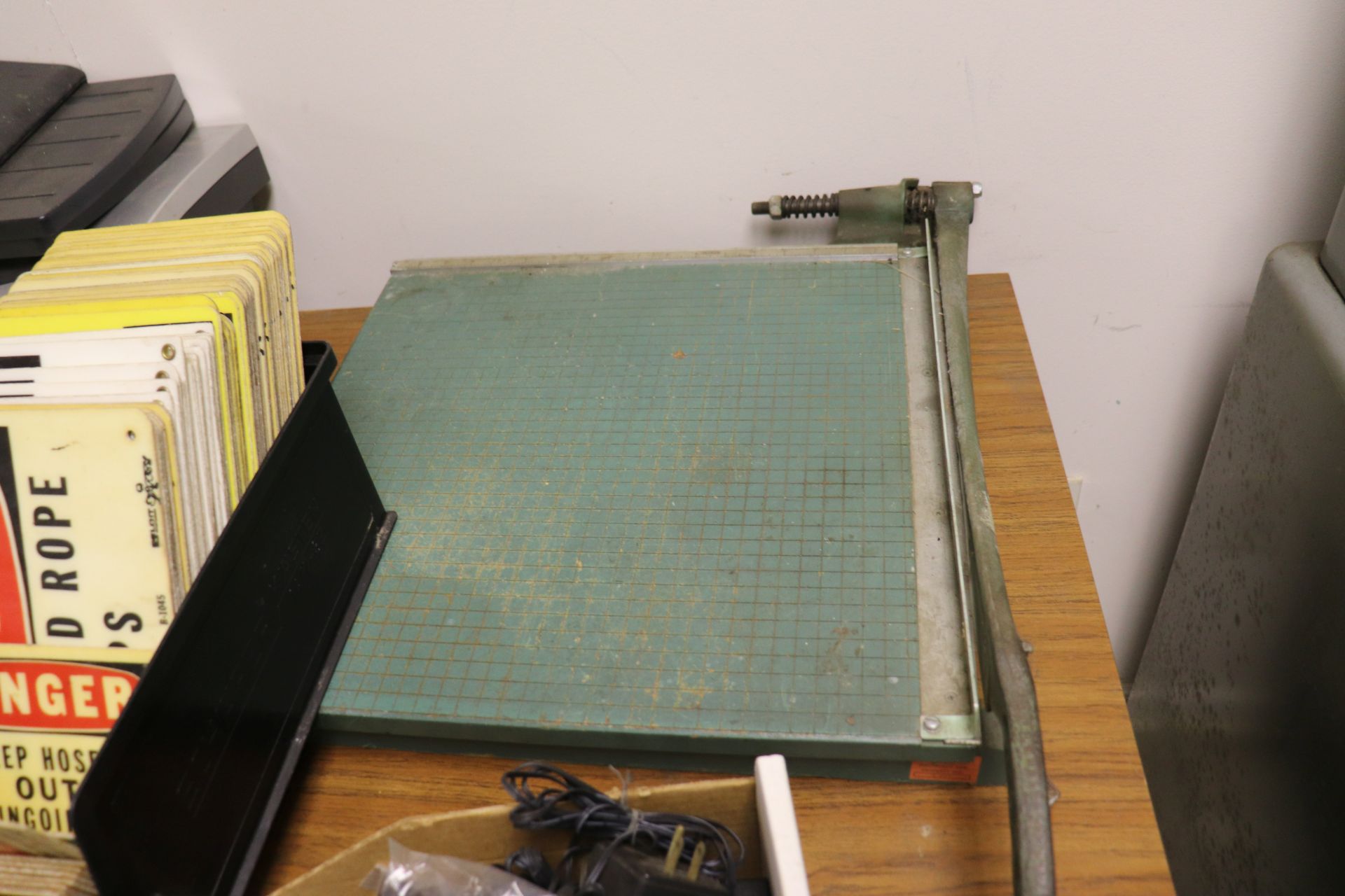 19" Premier paper cutter