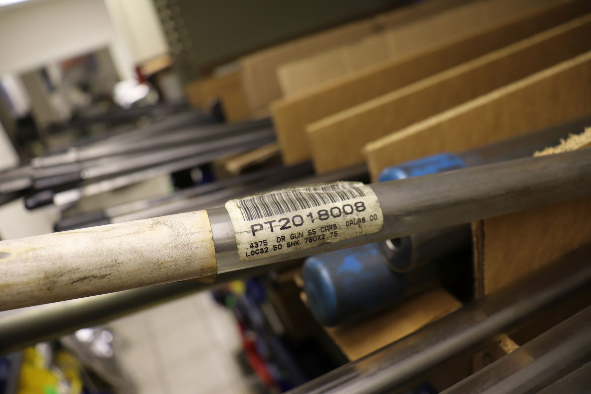 One shelf of gun drills, various sizes - Image 9 of 10