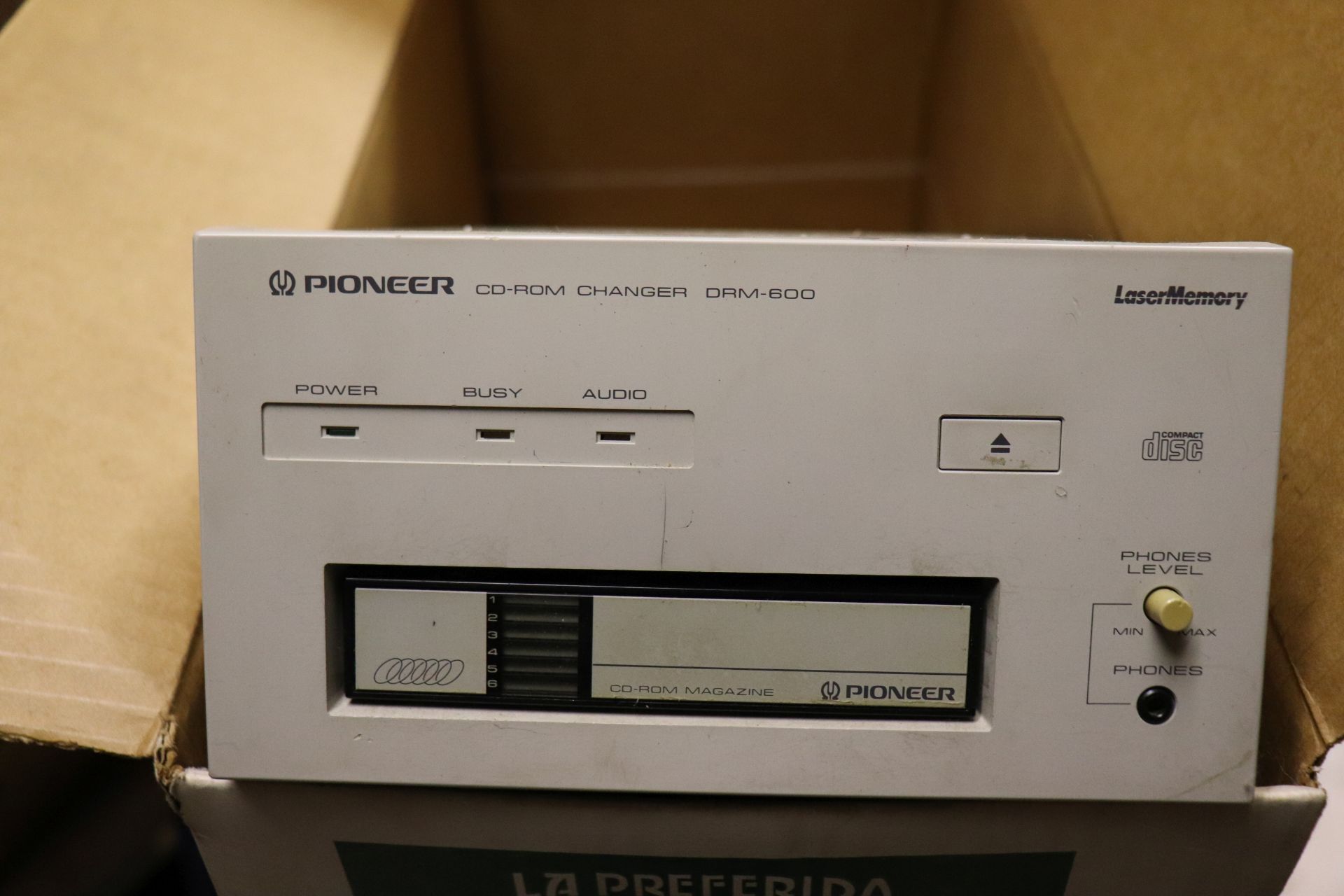 Pioneer CD Rom changer, model DRM-600 - Image 2 of 3