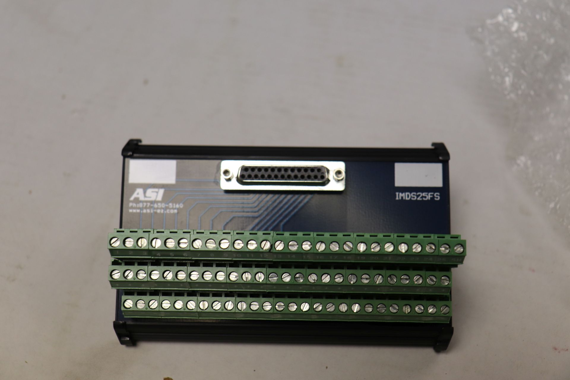 Five boxes of ASI Din rail mount interface, model 11005S, 5 per box - Image 4 of 5