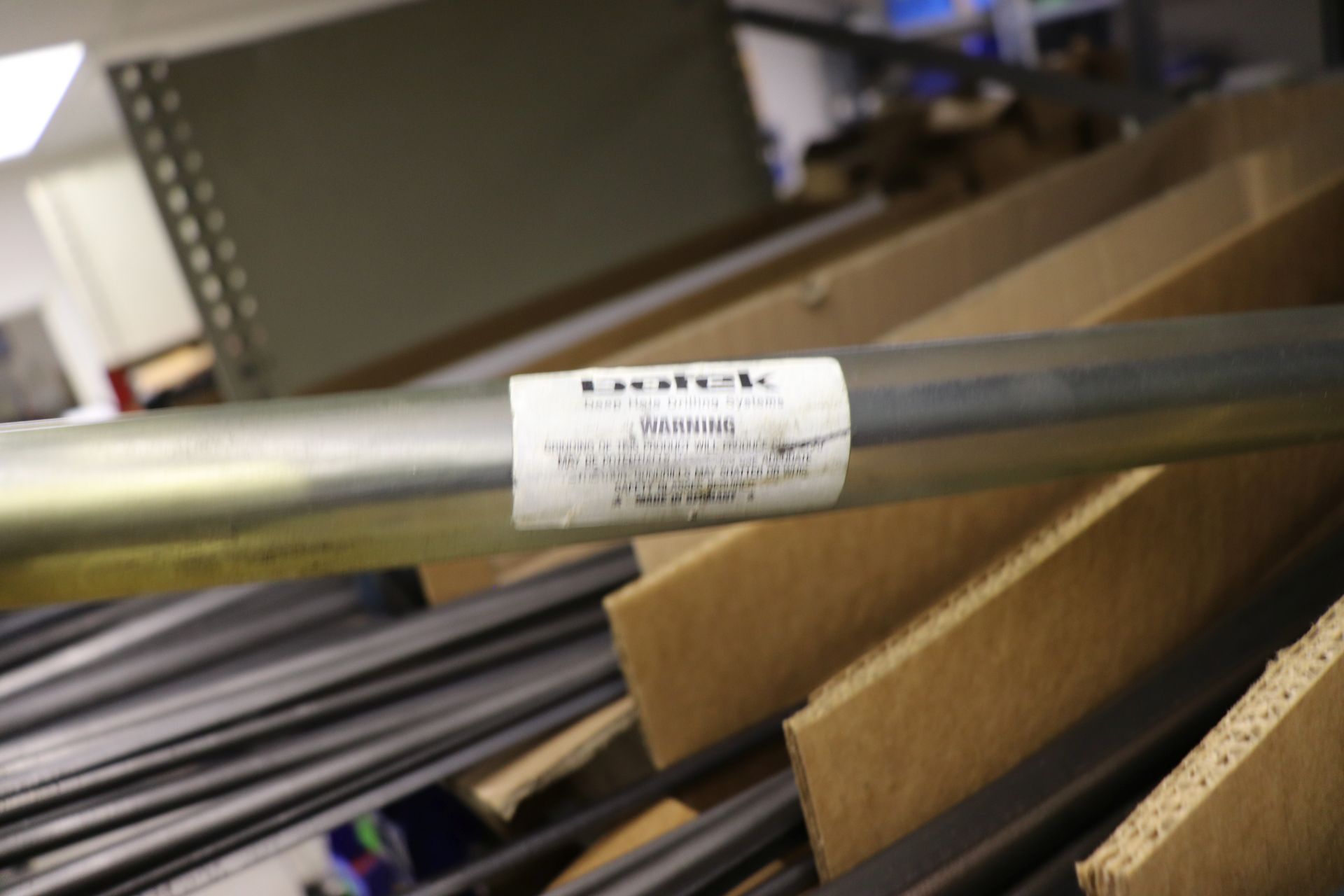 One shelf of gun drills, various sizes - Image 8 of 10