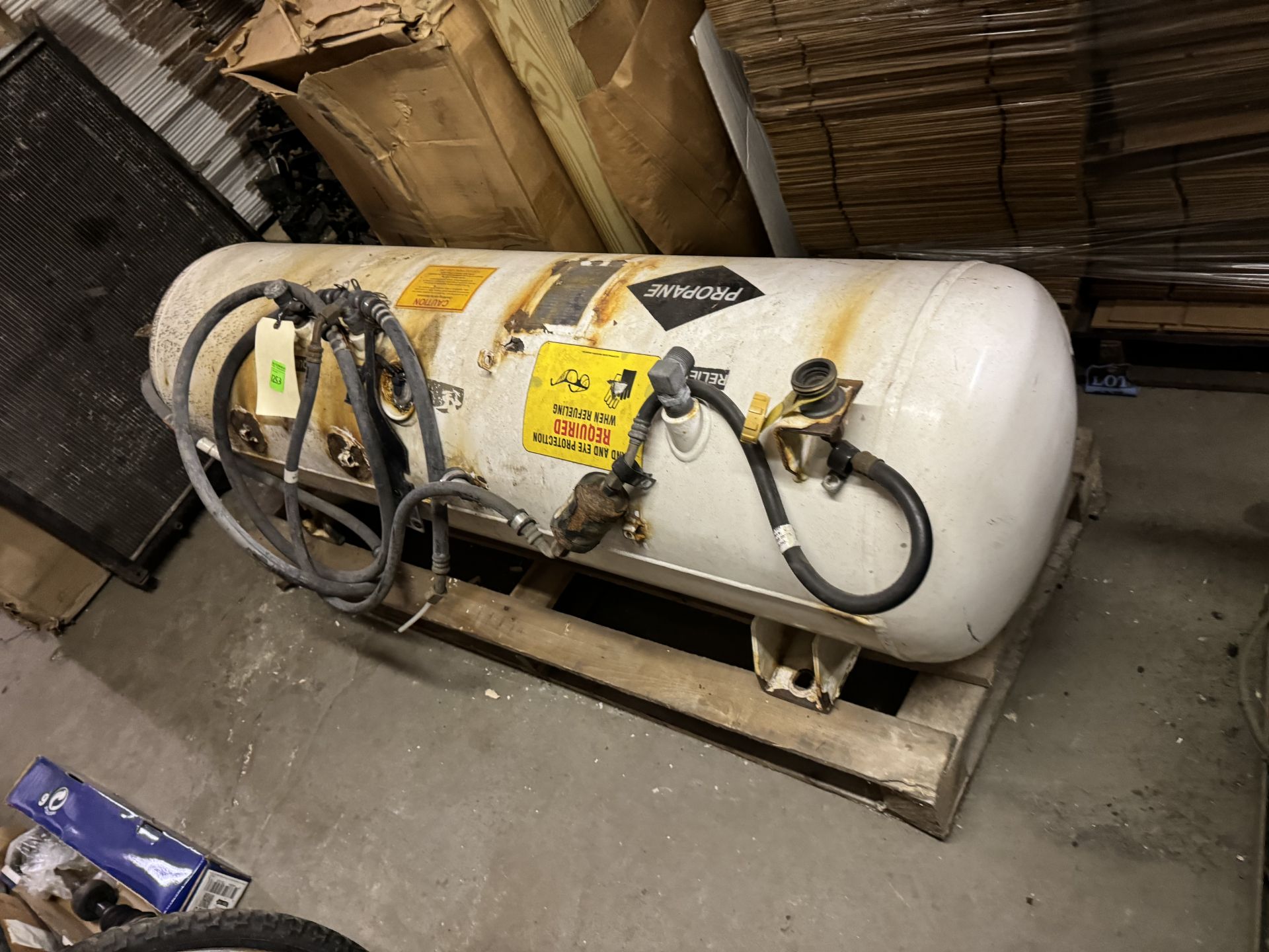 Propane tank, #H1300855