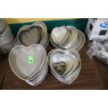 Lot heart shaped cake pans