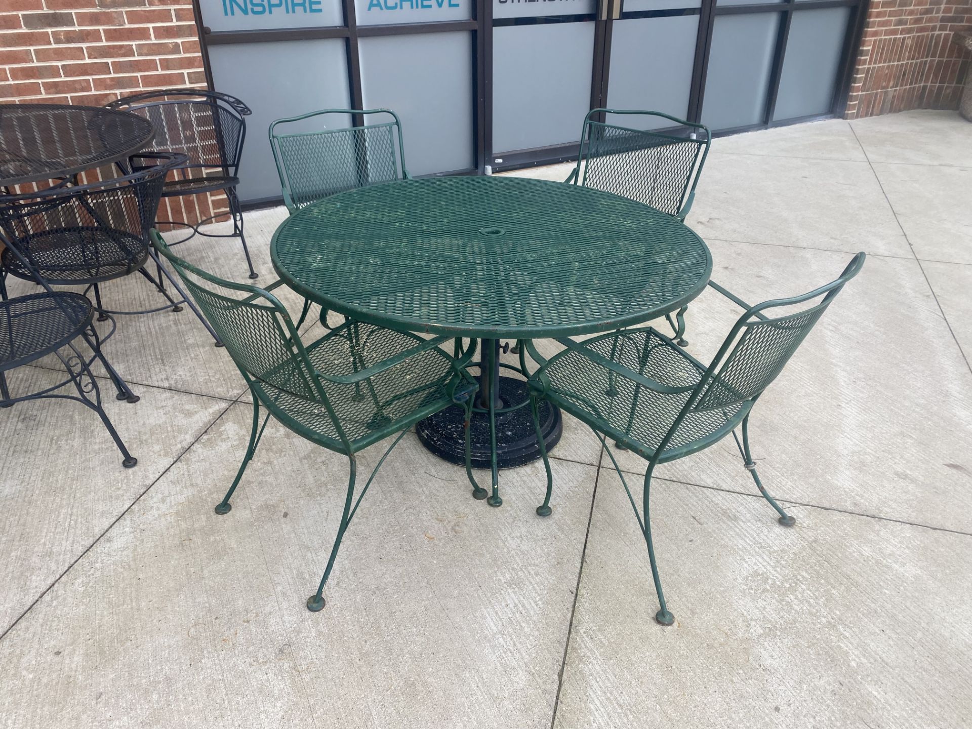 Patio furniture set with table and four chairs