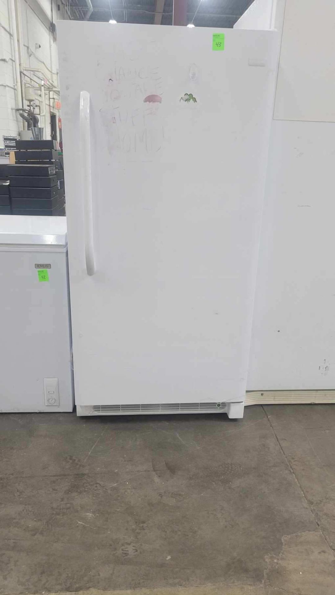 Frigidaire Refrigerator, Model FFFU14F2QWJ, Serial WB71359738