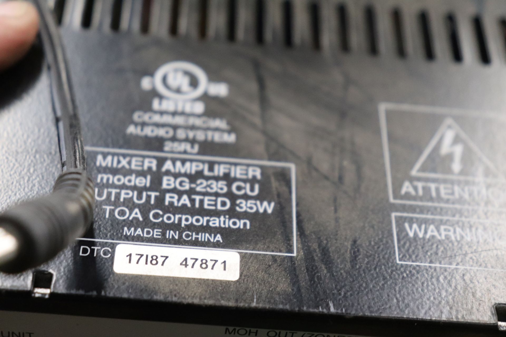Toa Mixer Amplifier, model BG-235 - Image 3 of 3
