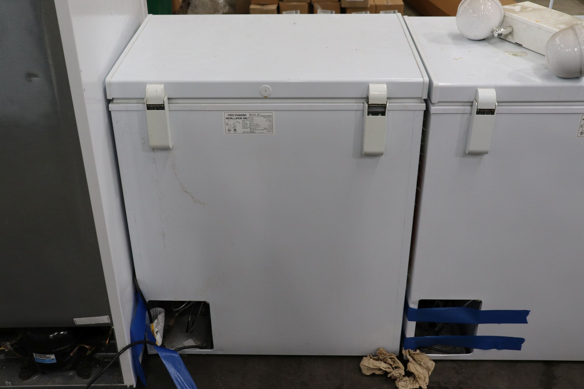 Idylis Household Freezer, 5 cubit foot capacity, 29" x 22" x 33", Model IF50CM23NW, Serial FL950467 - Image 3 of 4