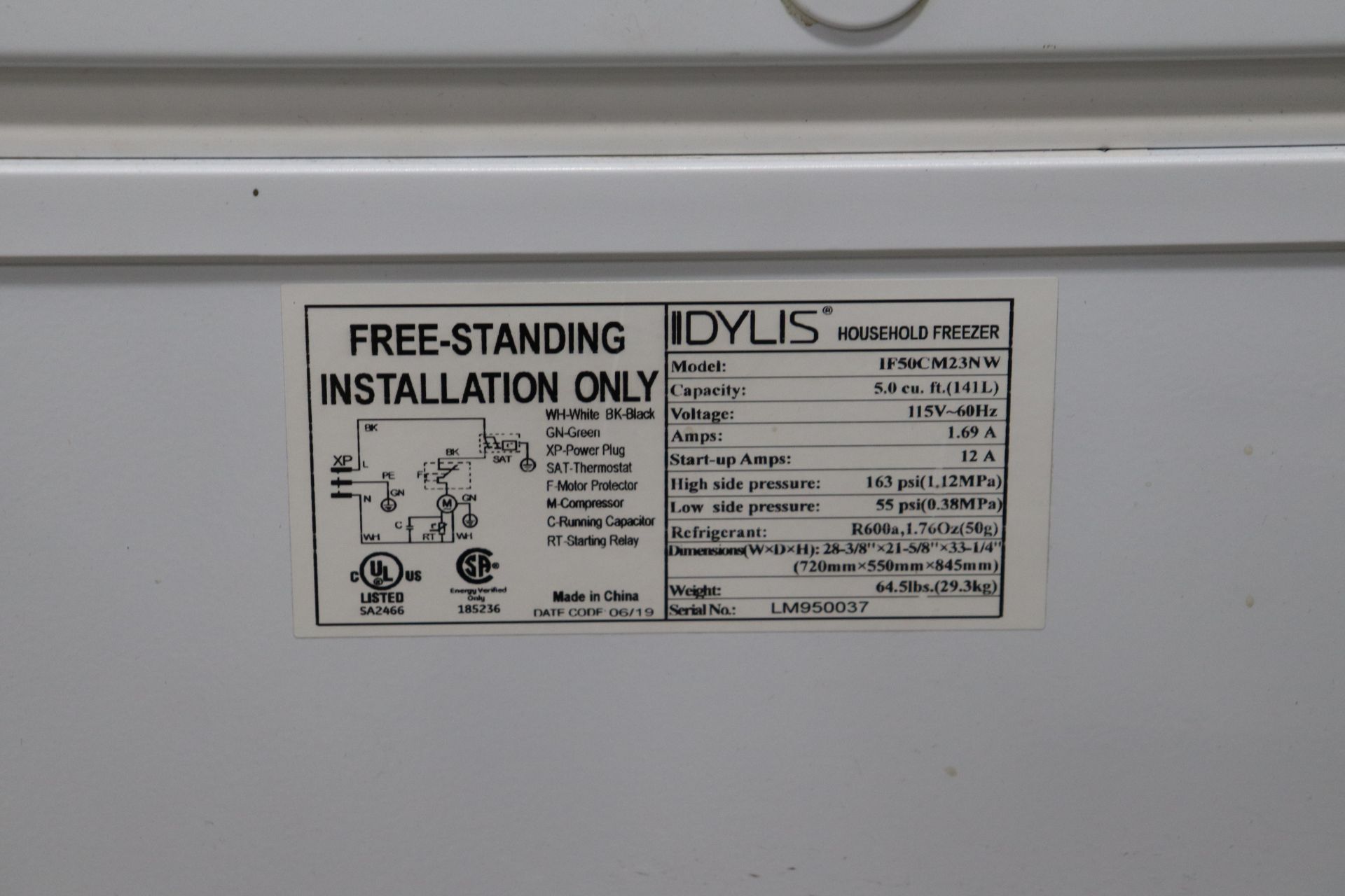 Idylis Chest Freezer, 5 cubit foot capacity, Model IF50CM23NW, Serial LM950037, 39" x 22" x 33" - Image 5 of 6