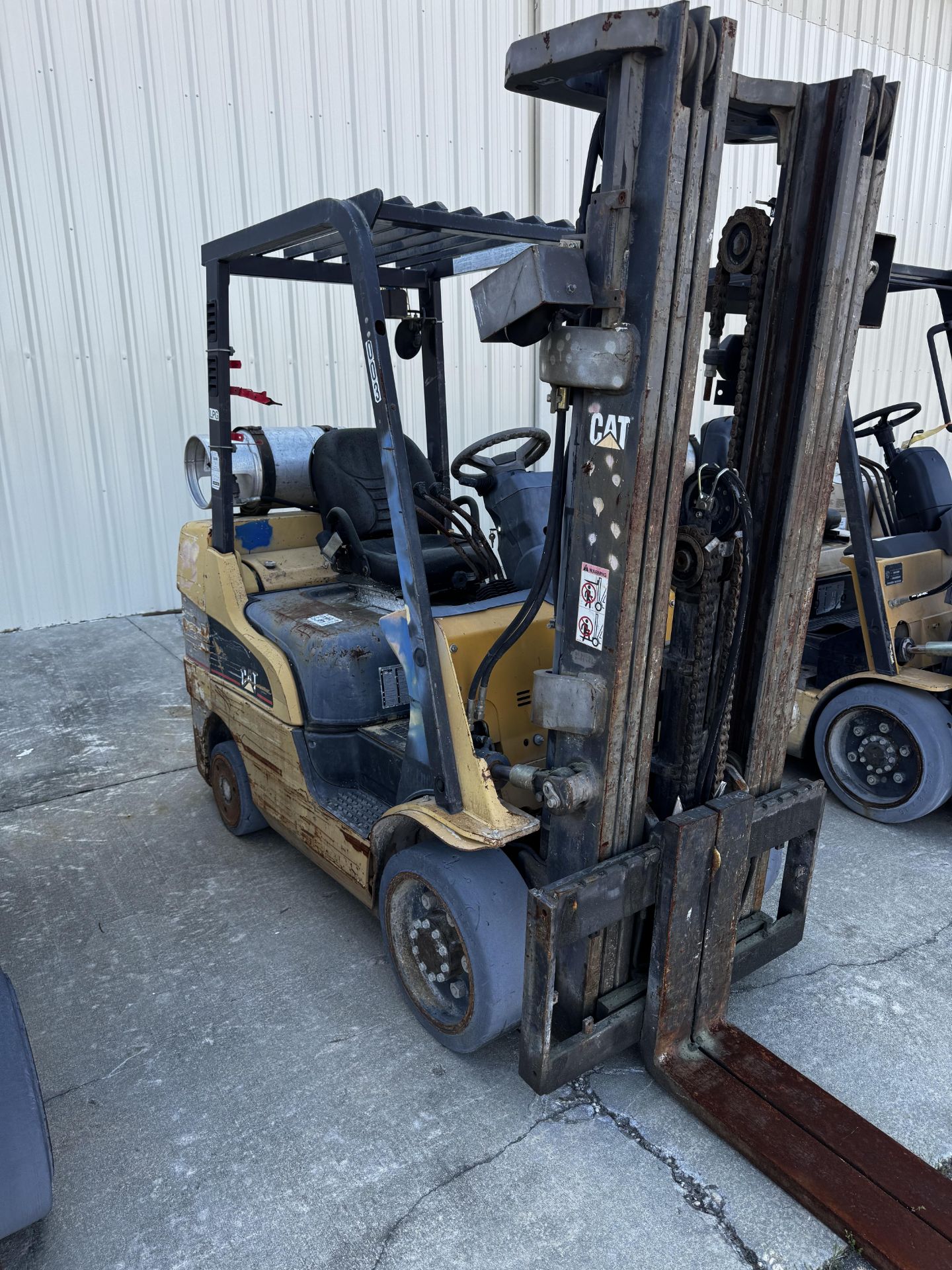 CAT C6000 Forklift