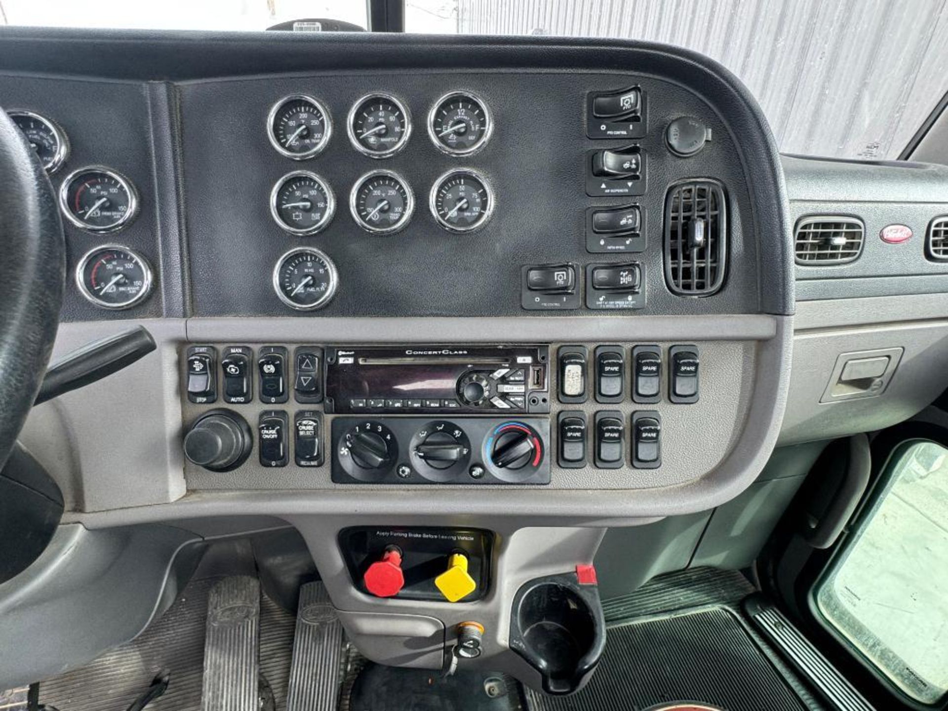 2015 Peterbilt 389 6X4 T/A Day Cab Truck Tractor - Image 13 of 22
