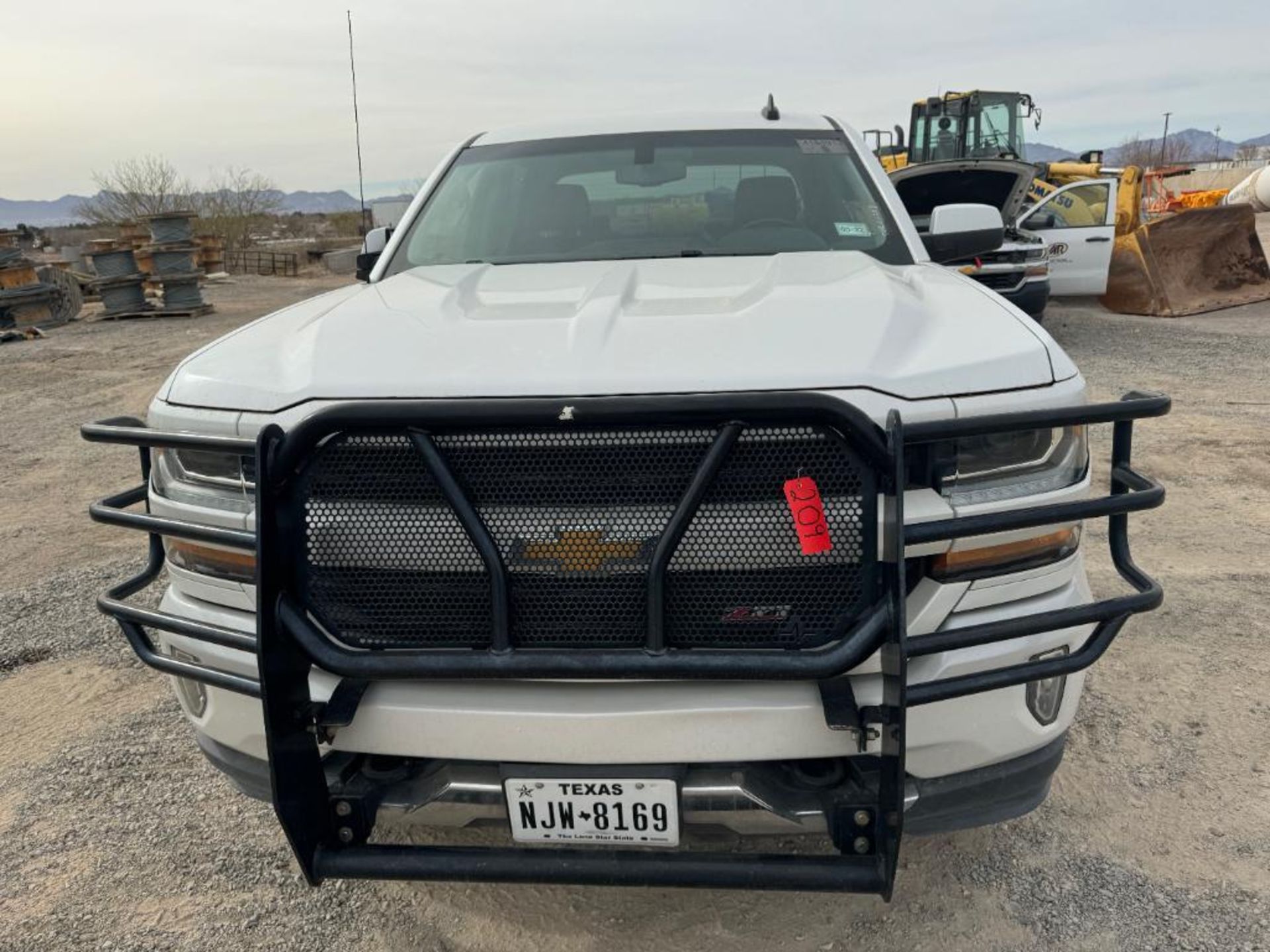 2018 Chevy Silverado 1500 Crew Cab Z71 Truck - Image 6 of 20