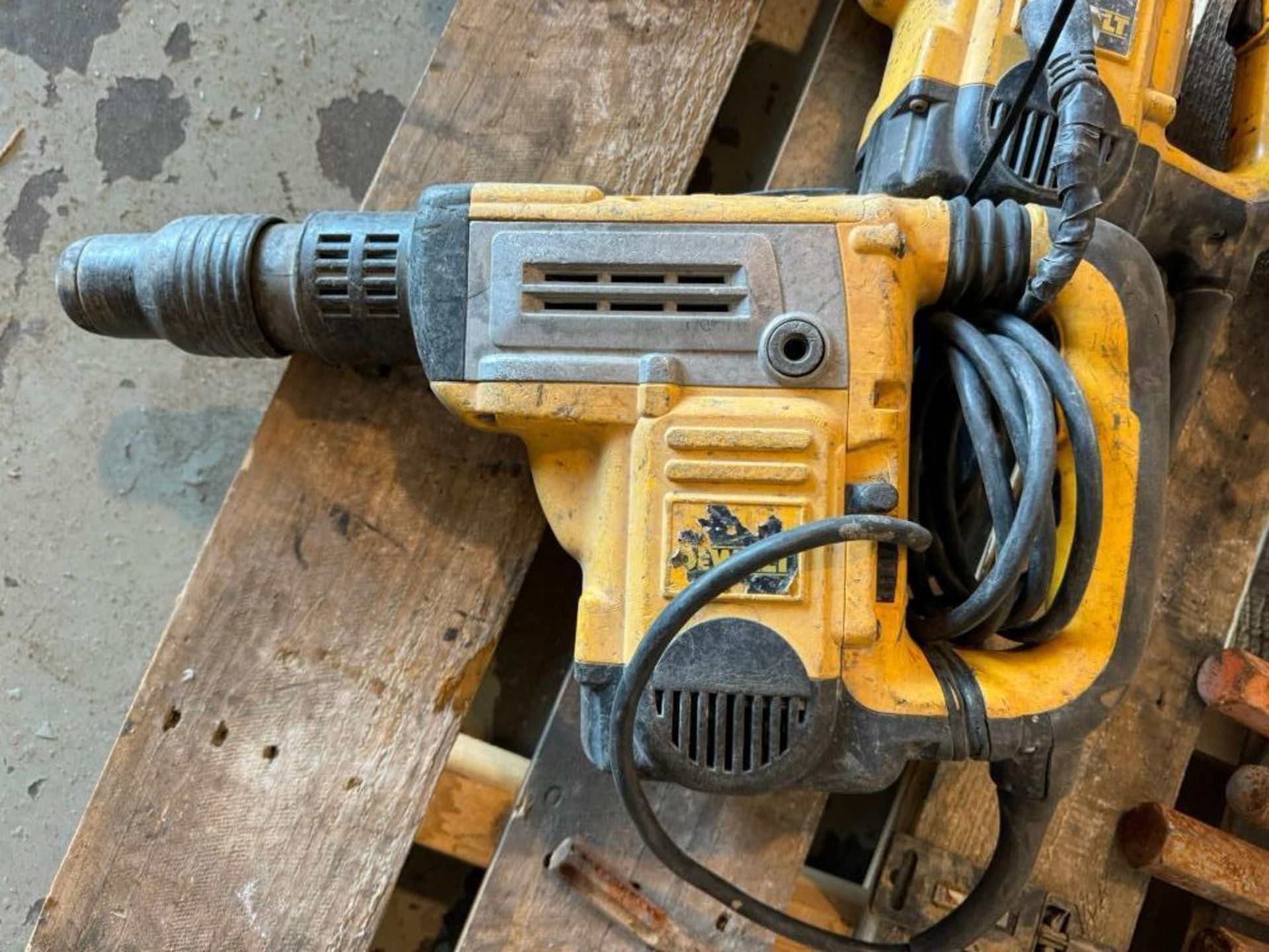 Dewalt Hammer Drills and Bits - Image 2 of 6