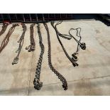 Chain with Hooks