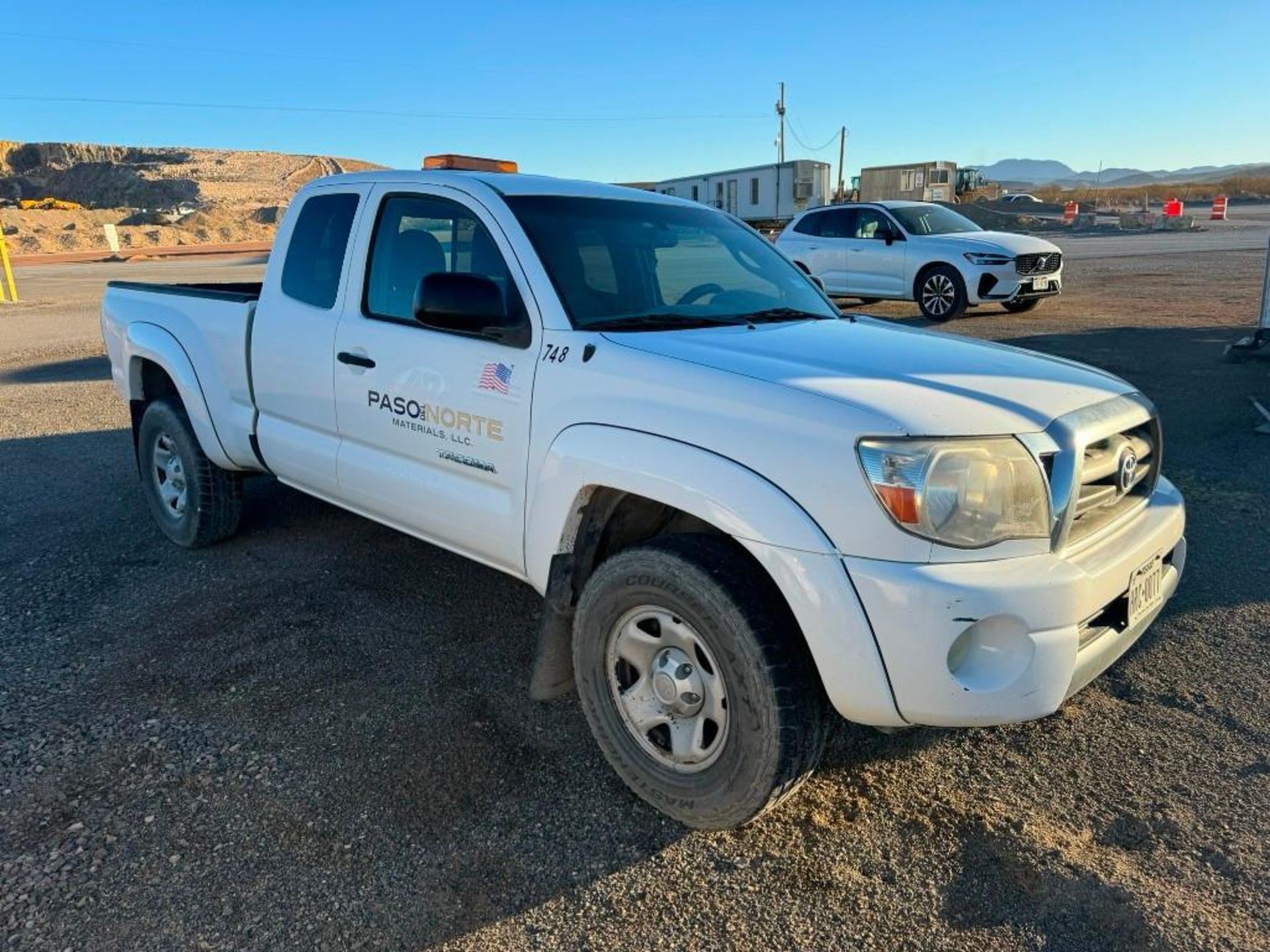 2009 Toyota Tacoma Extended Cab Pickup Truck - Image 4 of 10