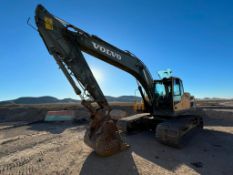 2014 Volvo EC220DL Crawler Excavator