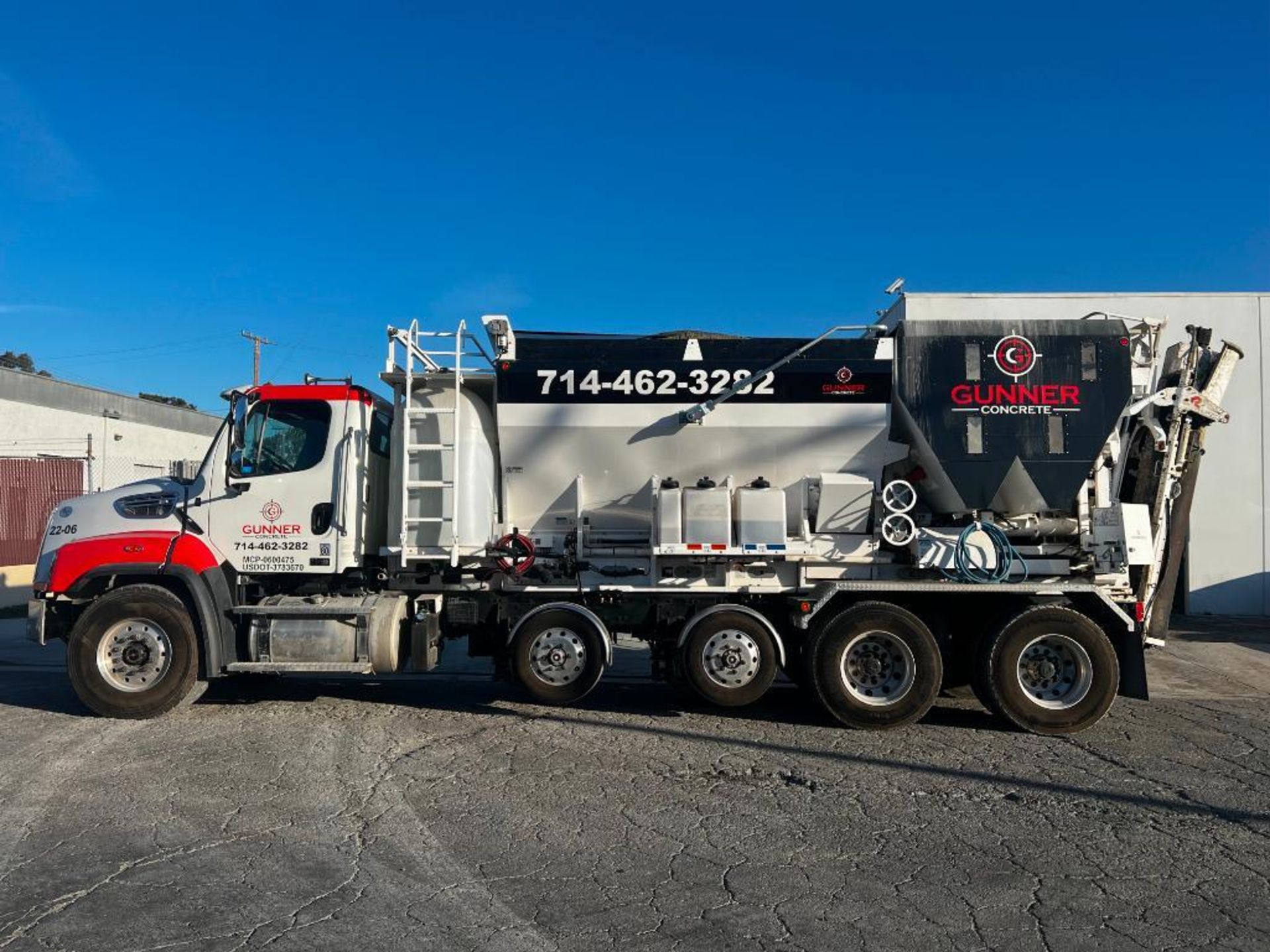 2022 ProAll P85 10-Yard Mobile Volumetric Concrete Mixer on 2023 Freightliner 114SD Tandem Axle - Image 6 of 53