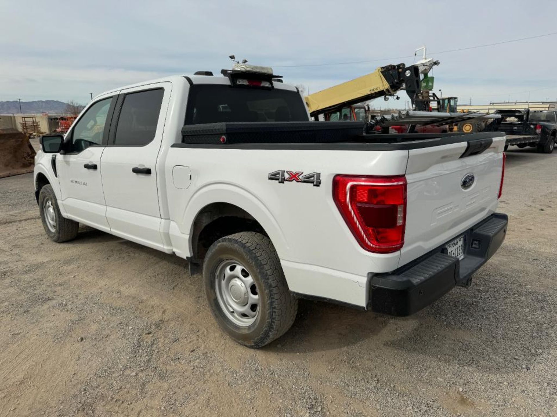 2021 Ford F150 XL Crew Cab 4X4 Truck - Image 2 of 19