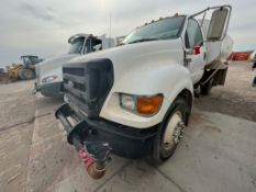 Ford F750 4X2 2000-Gallon Water Truck