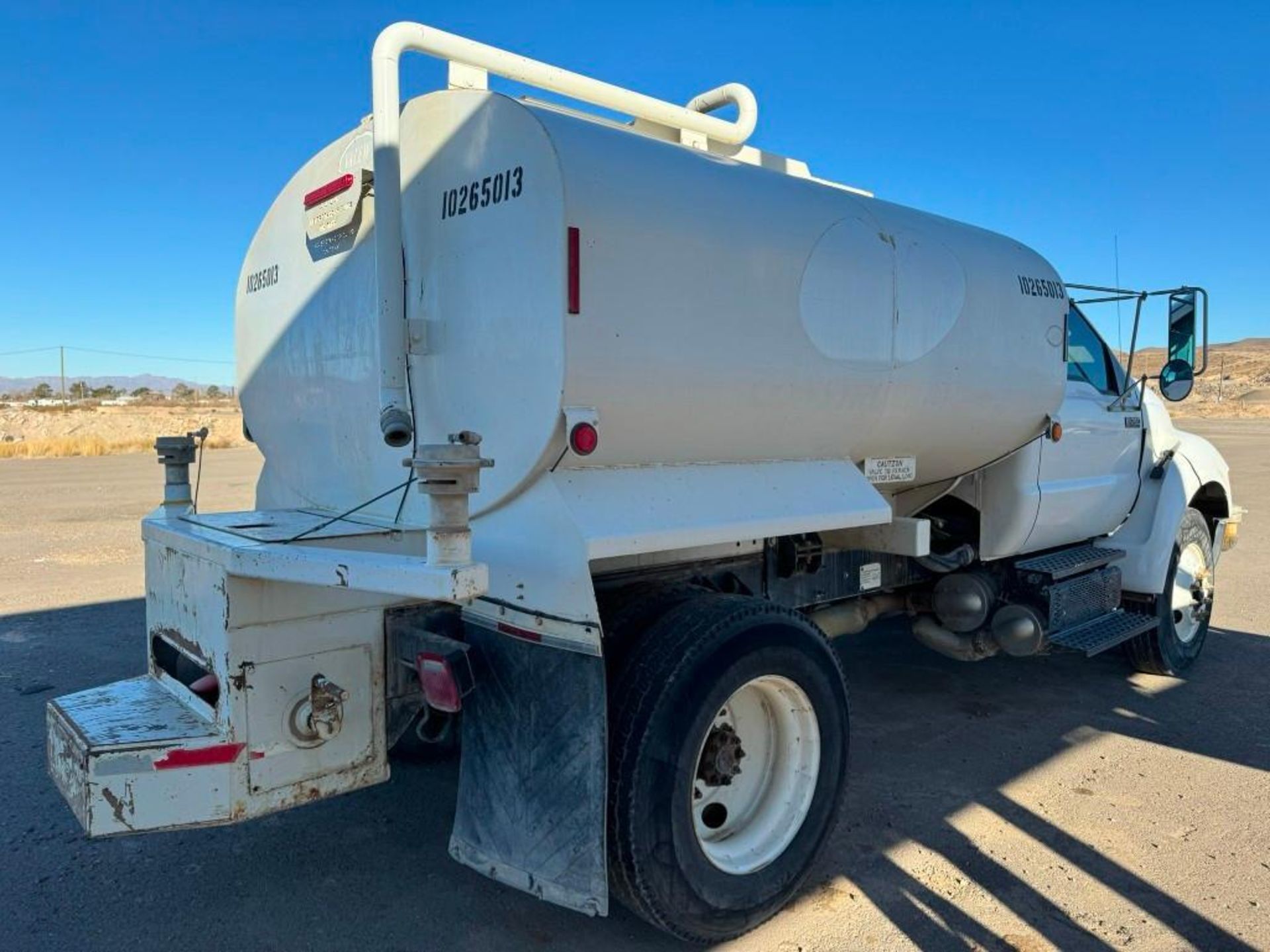 2013 Ford F750 4X2 2000-Gallon Water Truck - Image 3 of 13