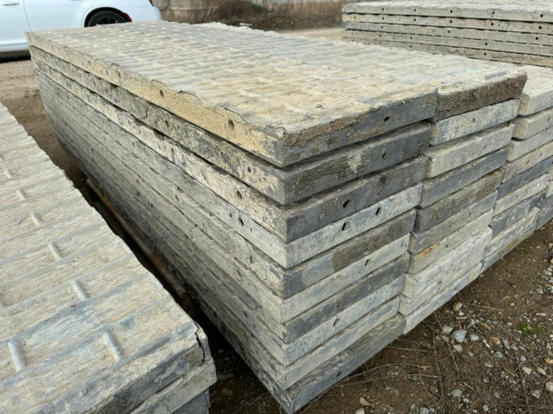 (20) 16" x 8' Textured Brick Aluminum Concrete Forms - Image 4 of 5