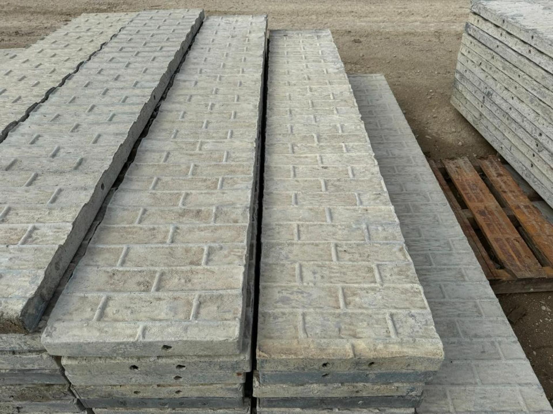 (17) 16" x 8' Textured Brick Aluminum Concrete Forms - Image 5 of 5