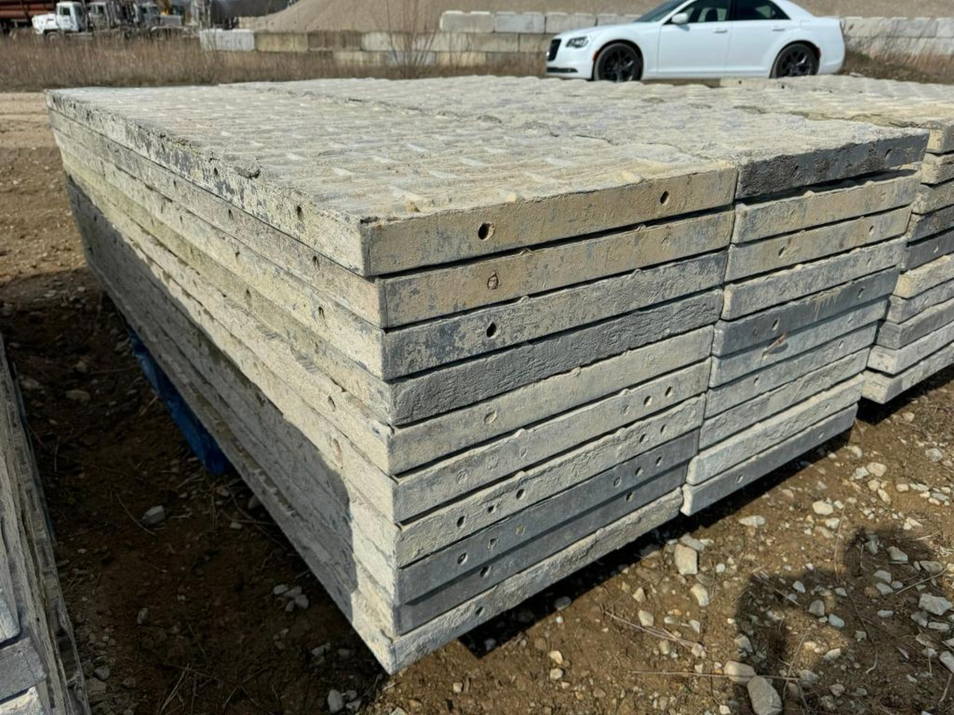 (20) 24" x 8' Textured Brick Aluminum Concrete Forms - Image 4 of 5