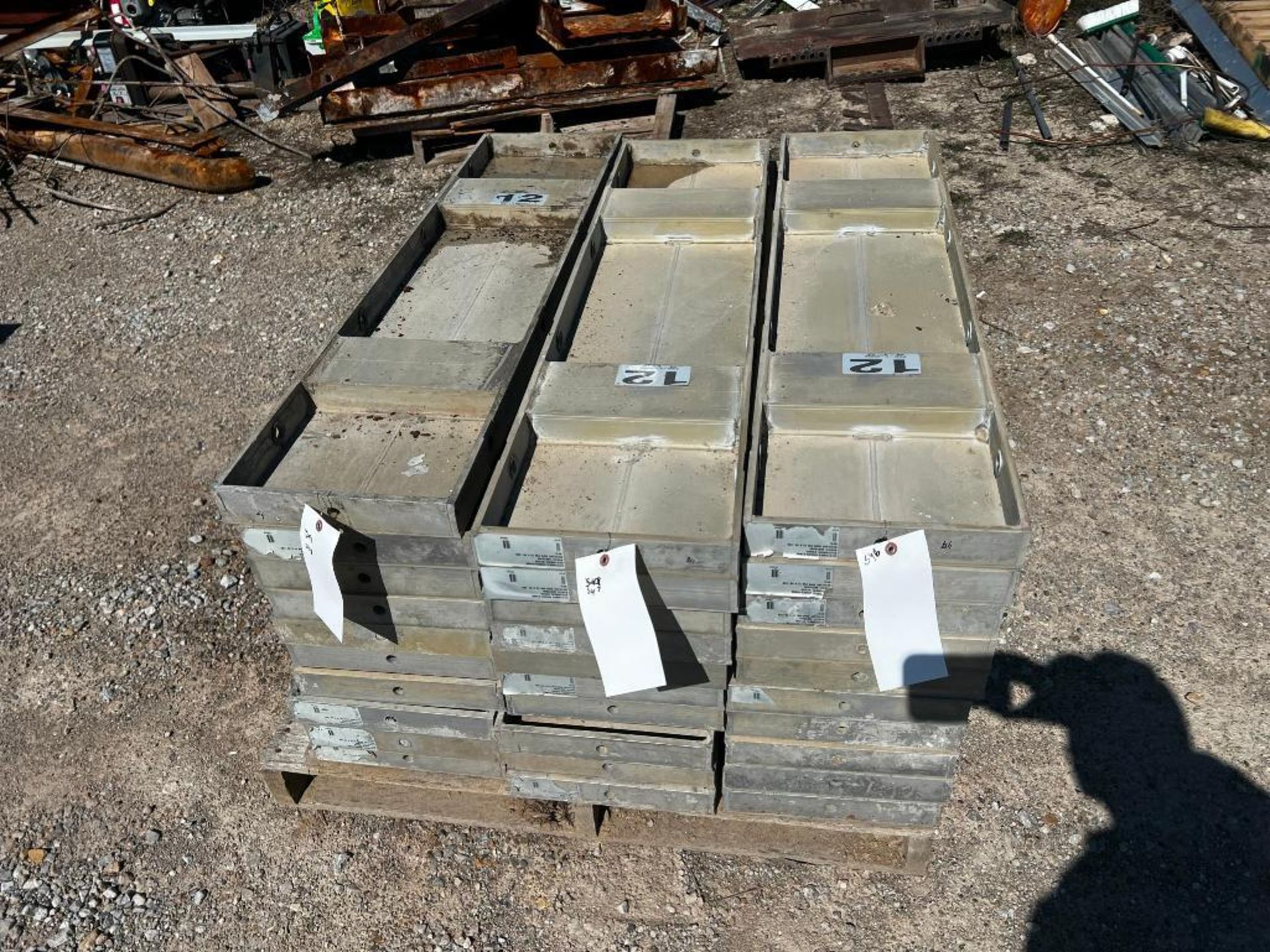 (10) 12" x 4' Western Smooth Aluminum Concrete Forms
