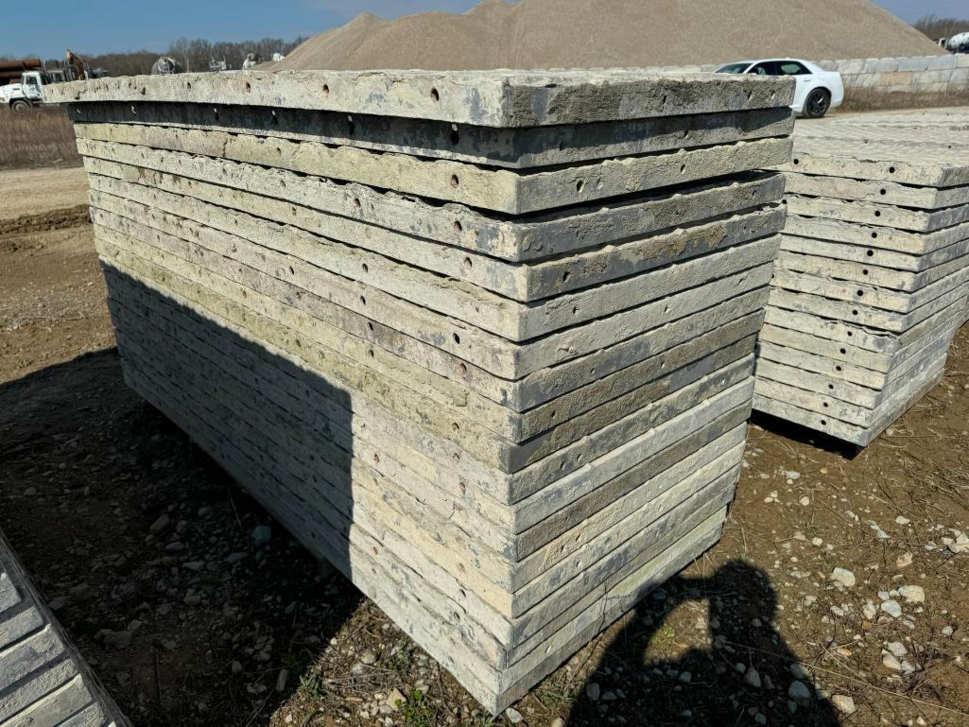 (19) 36" x 8' Textured Brick Aluminum Concrete Forms - Image 4 of 5