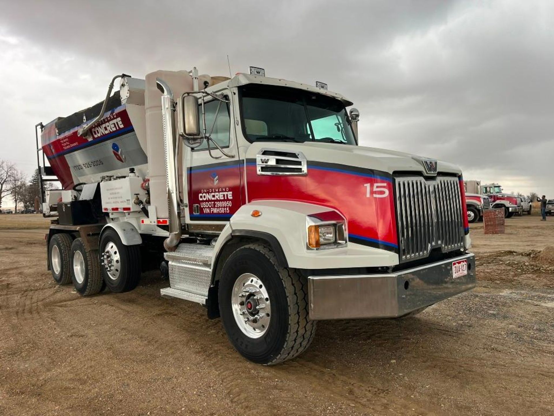 2020 Western Star 8x4 Volumetric Concrete Mixer Truck - Image 2 of 60