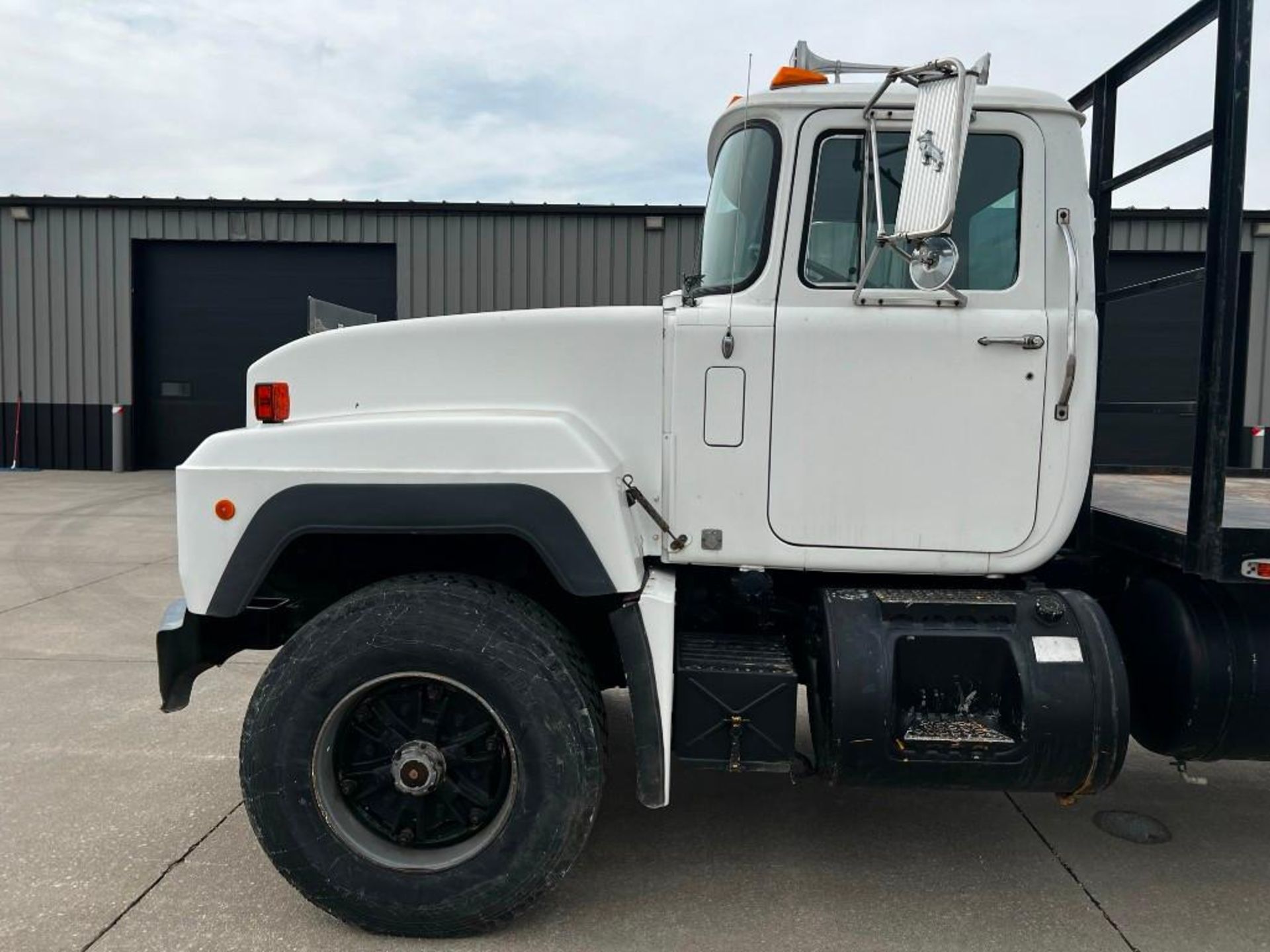 1994 Mack RD690S Truck with PM 524 Knuckle Boom Crane - Bild 43 aus 93