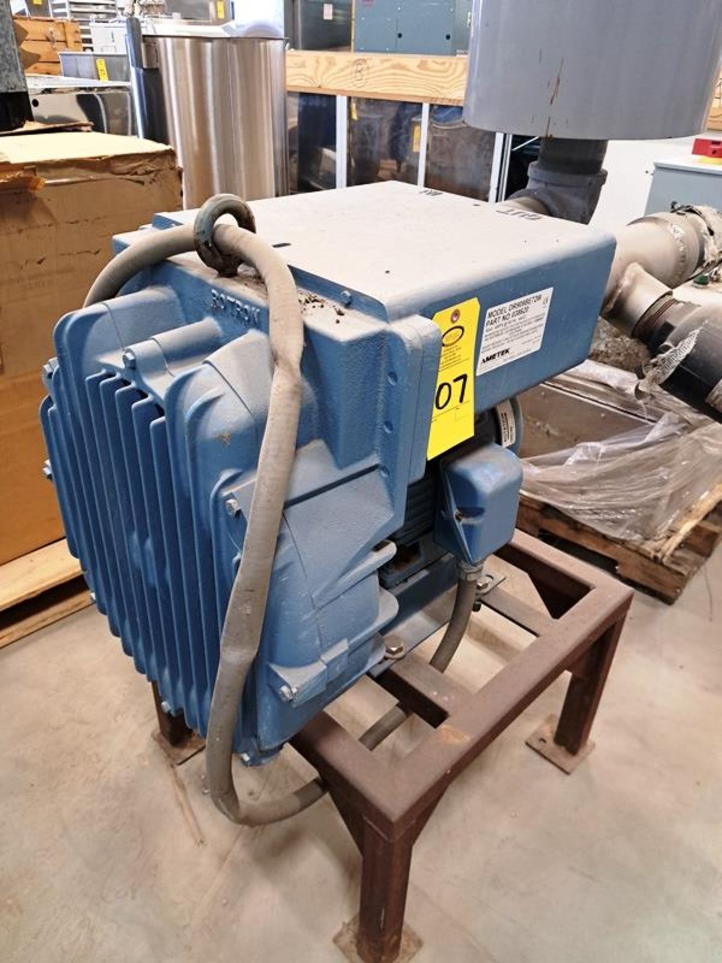 Ametek Mdl. DR909BE72W Vacuum Pump, 230/460 volts, 3 phase (Required Loading Fee: $25.00) NO HAND - Image 3 of 3