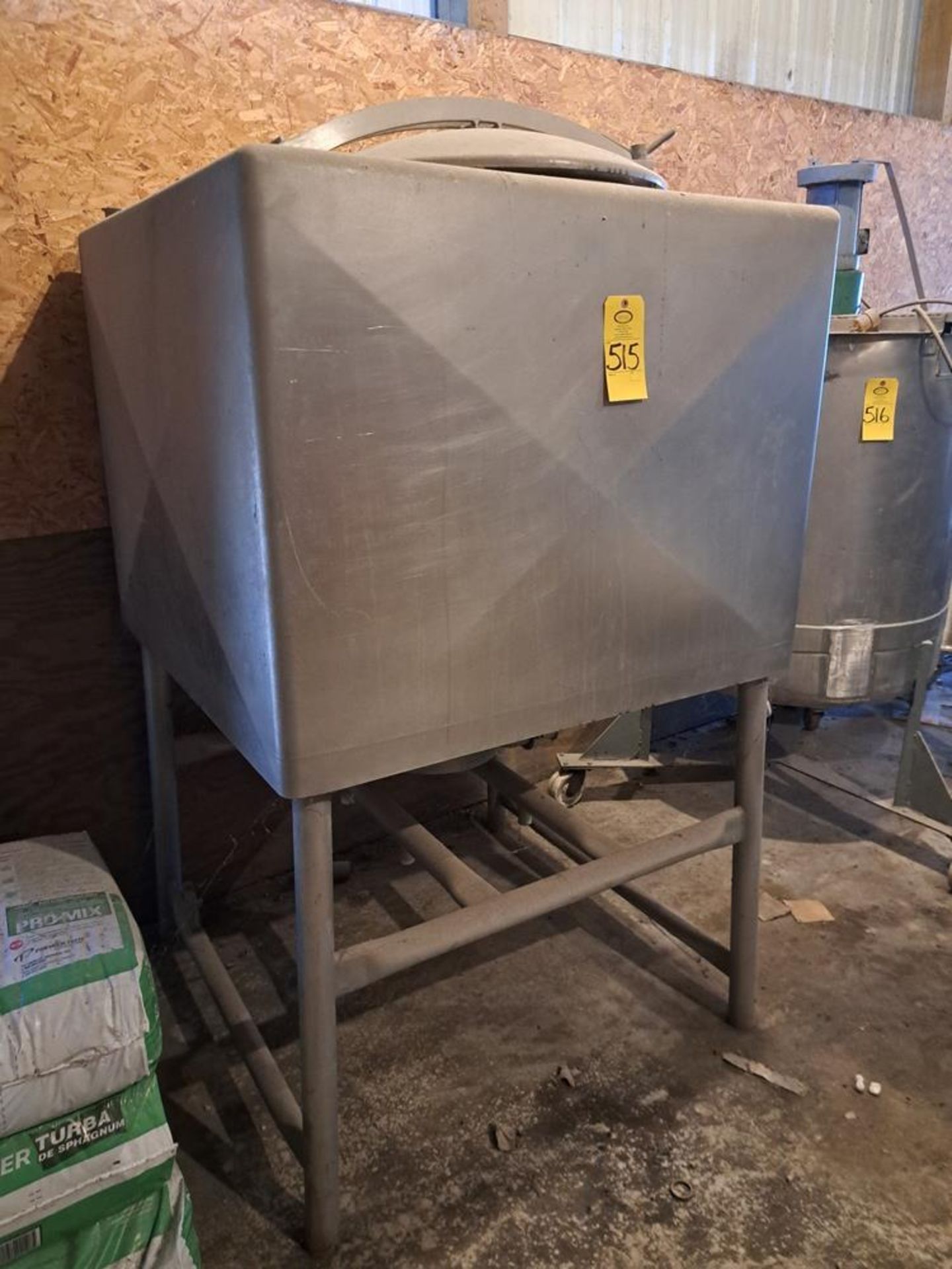 Stainless Steel Holding Tank, 43" wide X 43" long X 33" deep (Required Loading Fee: $25.00) NO