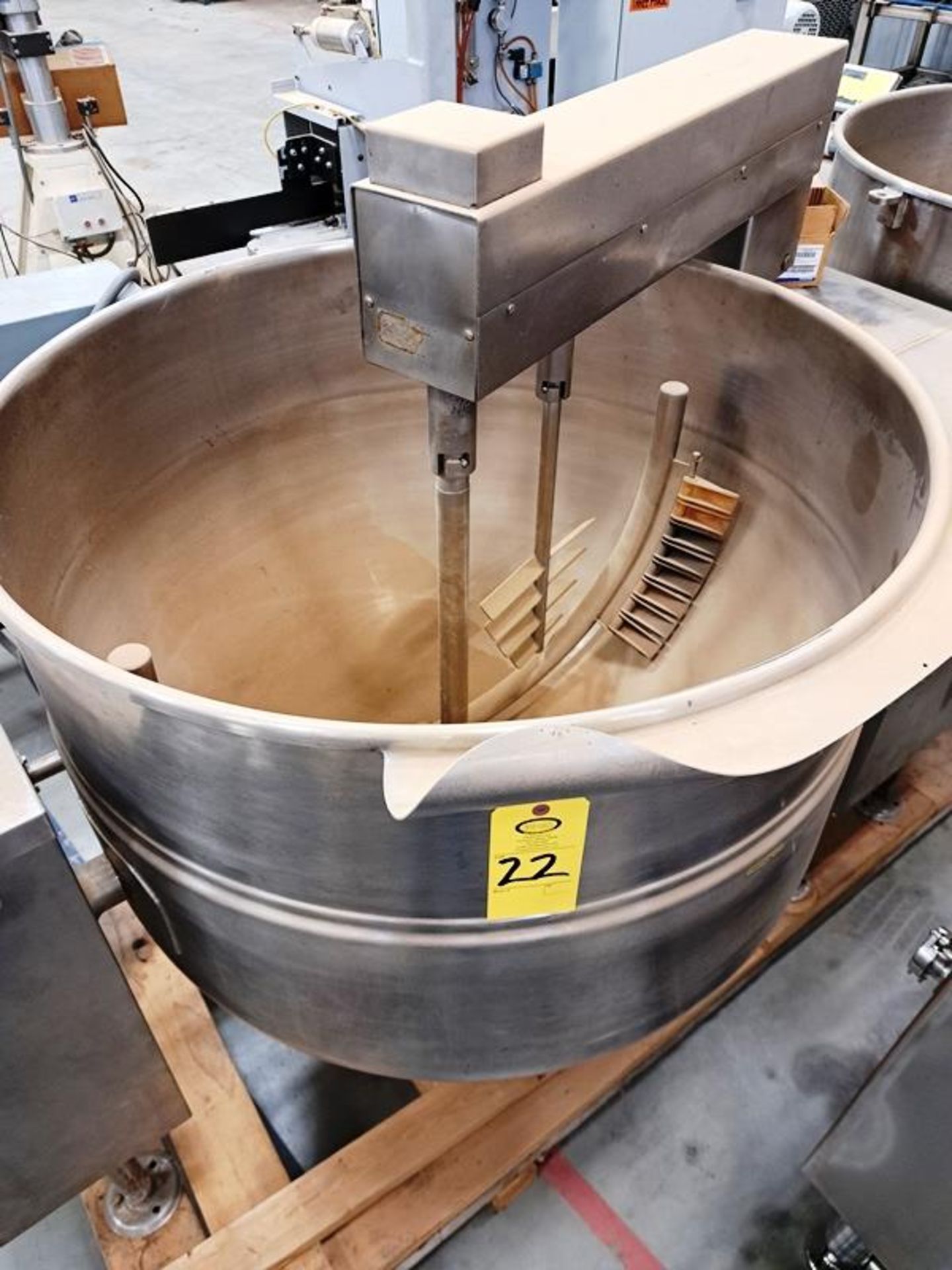 Cleveland Mdl. TMKD-125T Double Stainless Steel Kettles, 2/3 jacketed, (1) with mixer and side - Image 3 of 13