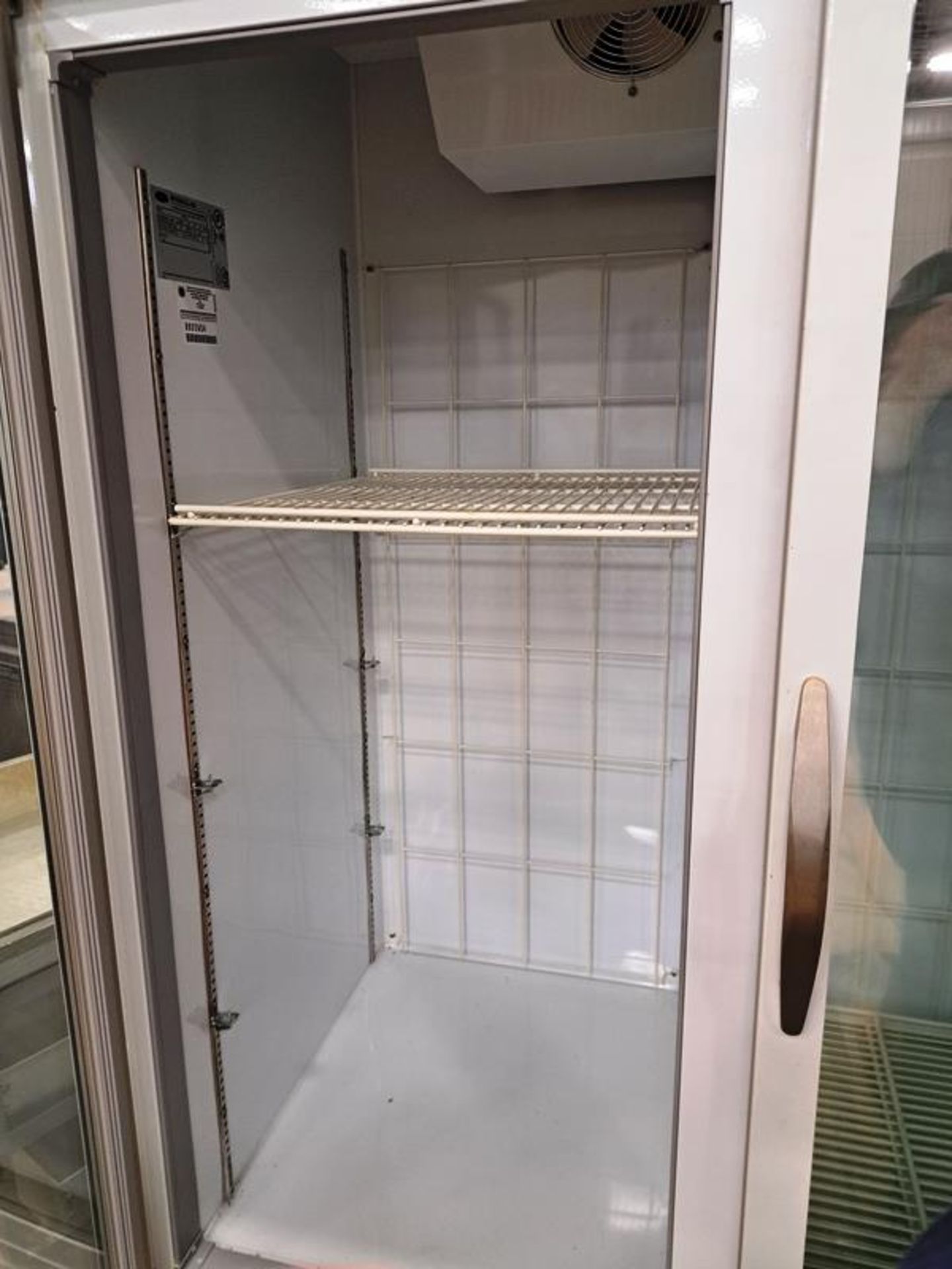 Beverage Air Mdl. CFG-48-5 Glass Front Double Door Freezer, 115 volts (Required Loading Fee: $25.00) - Image 4 of 6