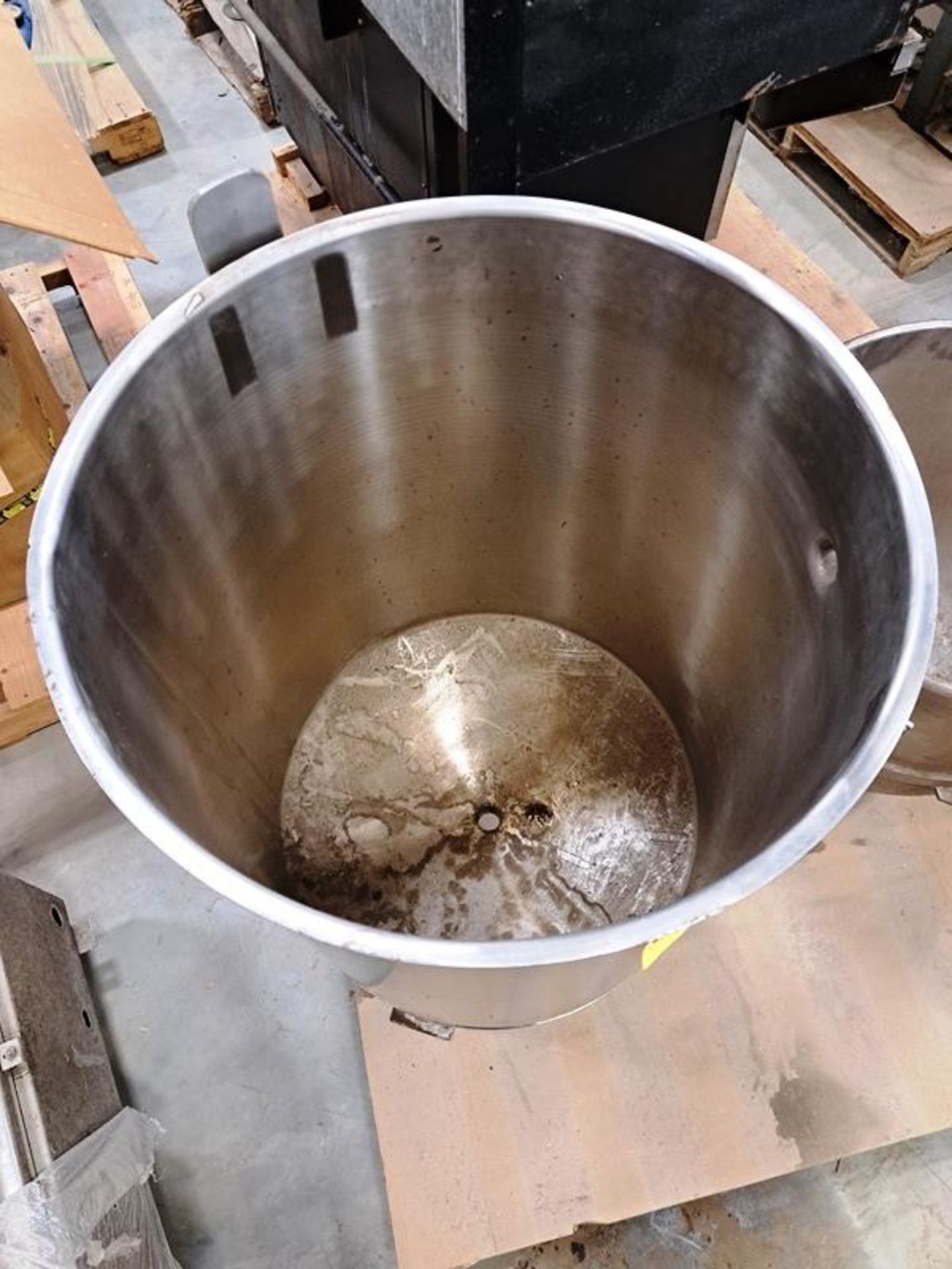 Stainless Steel Tank, 24" diameter X 32" diameter cone bottom, 1" outlet (Required Loading Fee: $ - Image 2 of 2