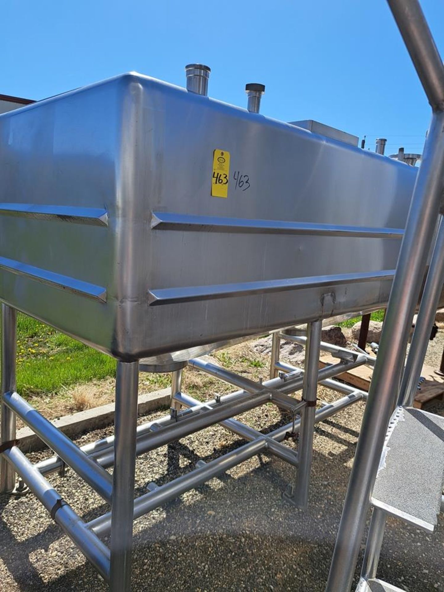 Lanco Mdl. L-500 Stainless Steel Single Wall Tank, 4' wide X 8' long X 30" deep, tapered bottom, 2