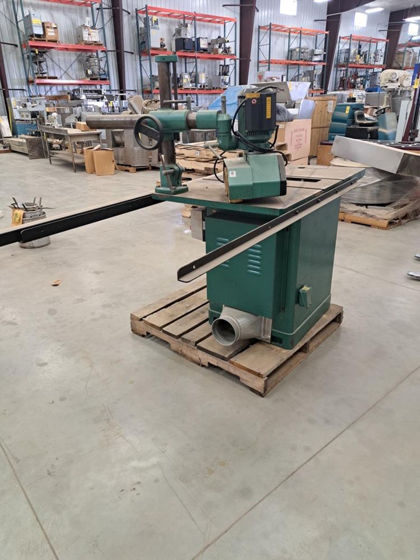 Grizzly Mdl. G9957 12" Table Saw with Grizzly Mdl. G7873 Power Feeder, 1 h.p., 220 volts, 3 phase ( - Image 3 of 6