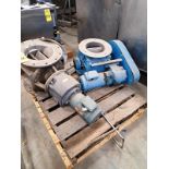 Lot WM Meyer Sludge Mixers, Valves, Air Cylinders (Required Loading Fee: $25.00) NO HAND CARRY (