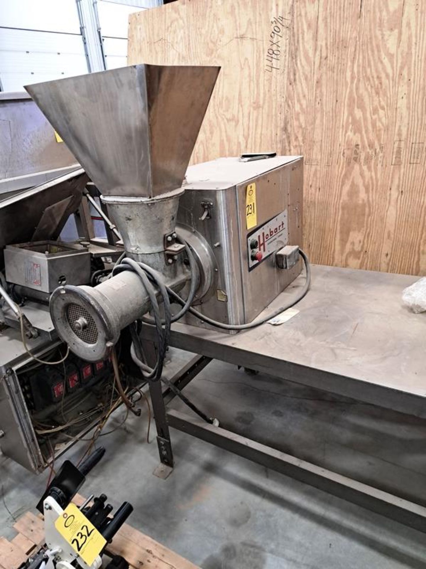 Hobart Mdl. 4056 Grinder on stainless steel table, Ser. #1513228, 208 volts, 3 phase