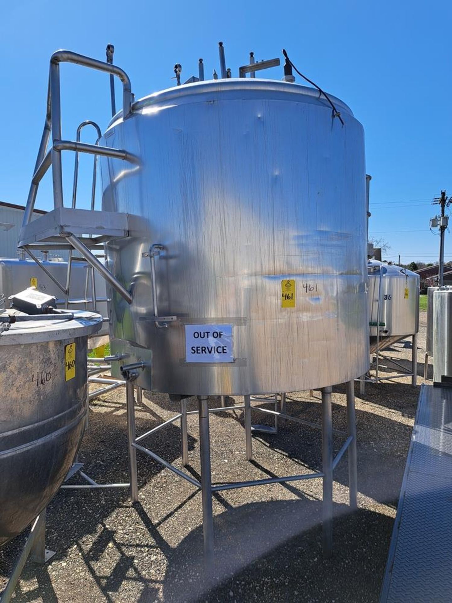 Stainless Steel Jacketed Mix Tank, 6' diameter X 6' deep with mixer (no motor), 16" manhole,